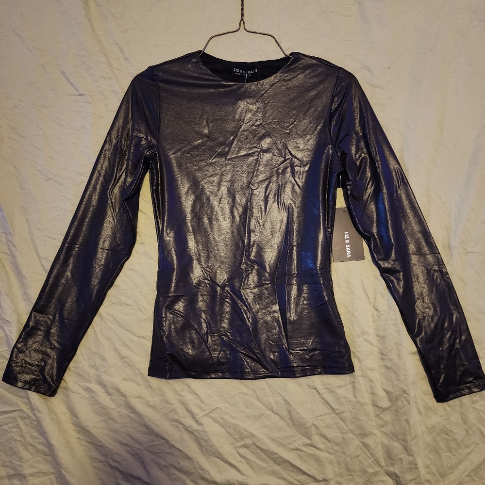 Wet look long sleeve